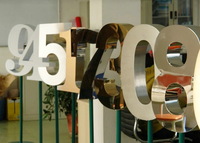 Outdoor mirror polished galvanized stainless steel letter