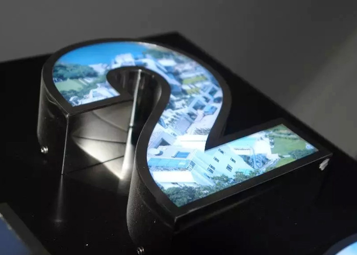 Laser Cutting Color letter