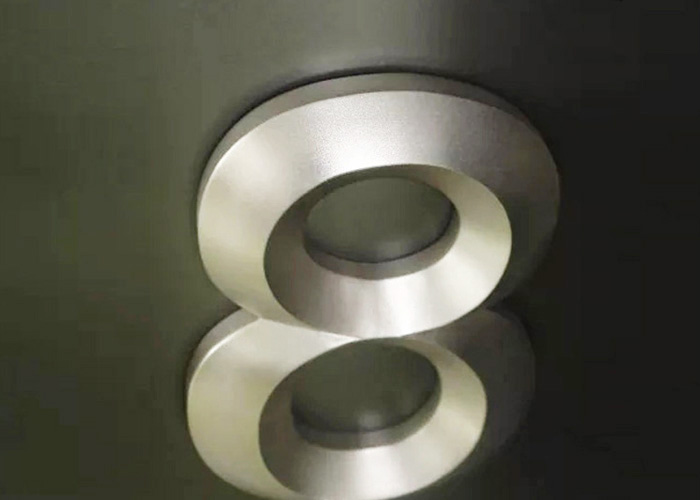 Stainless steel Three dimensional letter sign
