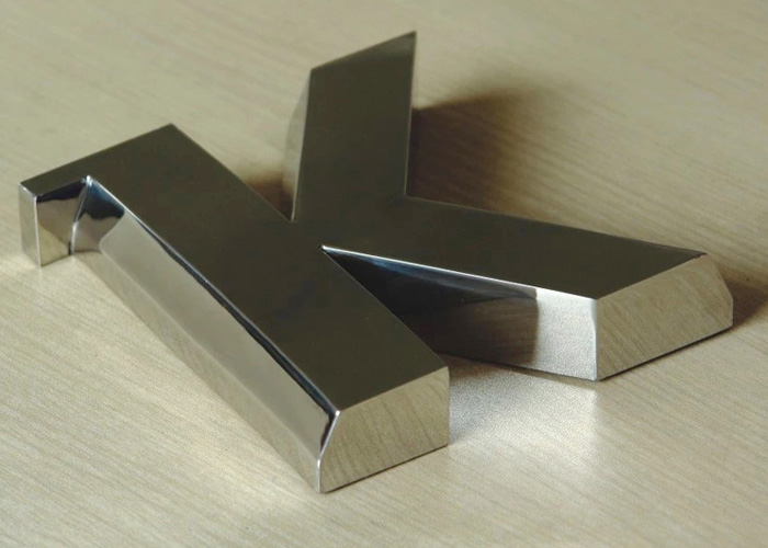 Welding burnishing Three dimensional letter sign