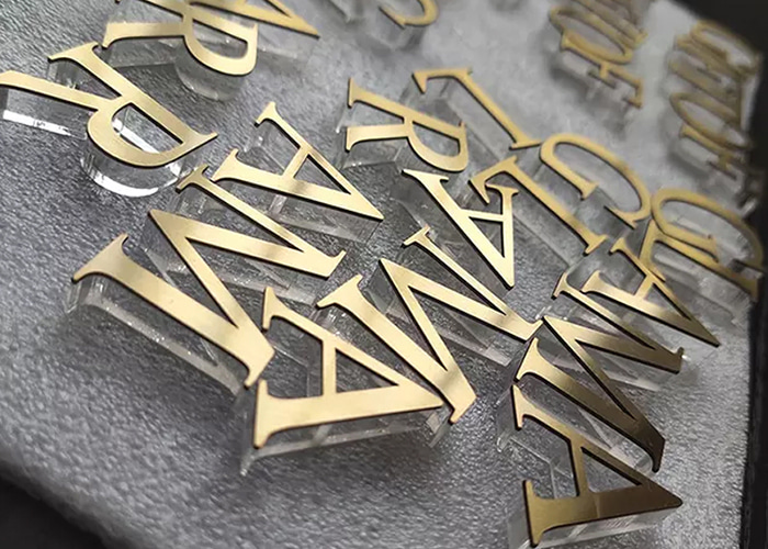 Back-lit crystal letter